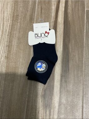 Kids navy socks